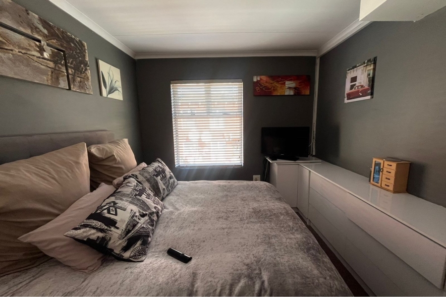 2 Bedroom Property for Sale in Walmer Link Eastern Cape